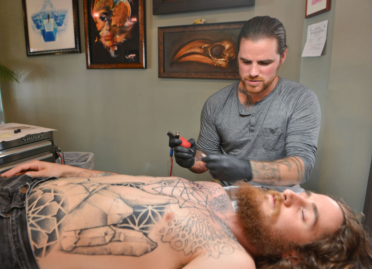 Lancaster passes tattoo artist license ordinance